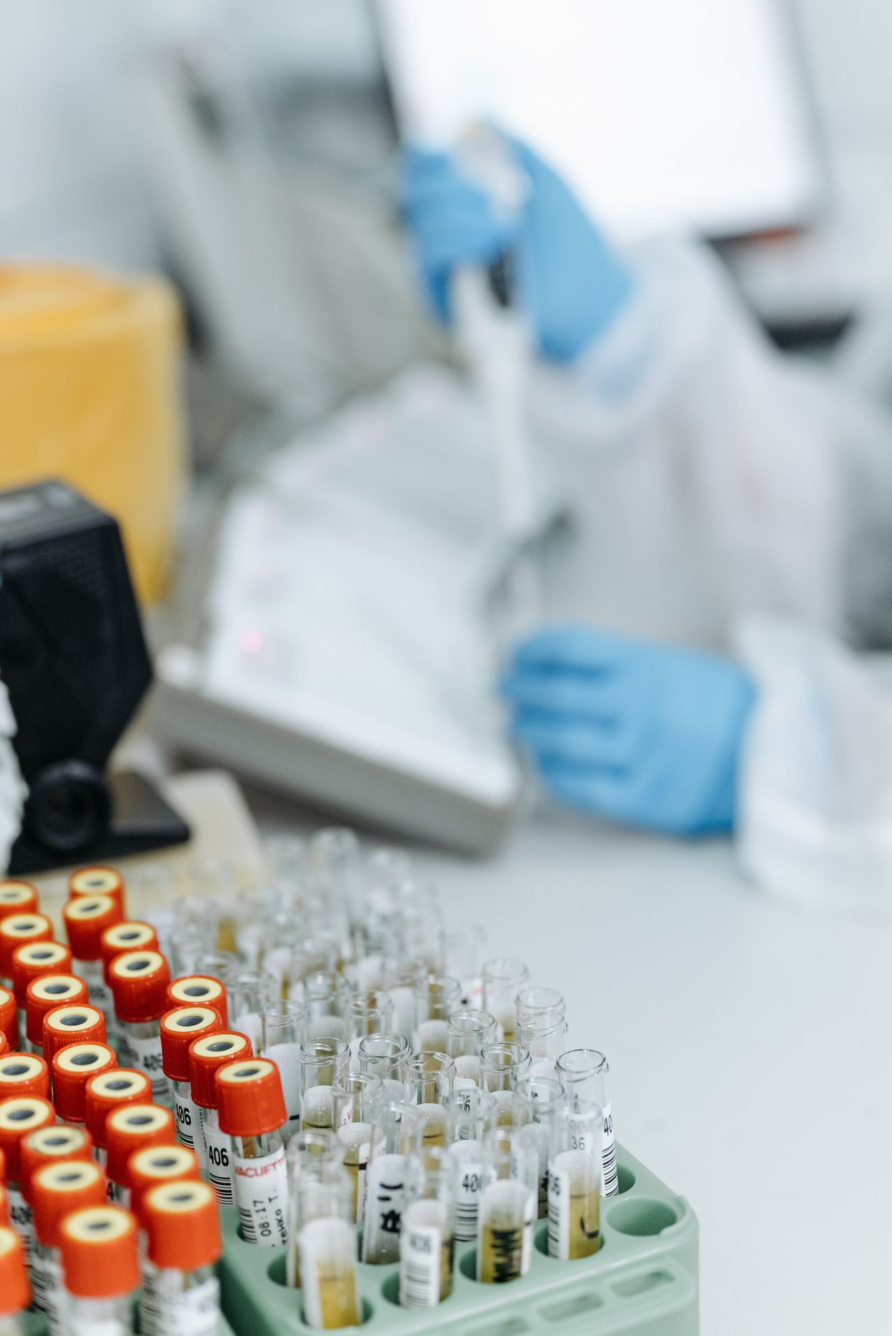 AI in the Lab: How Self Driving Laboratories Are Changing Drug Discovery